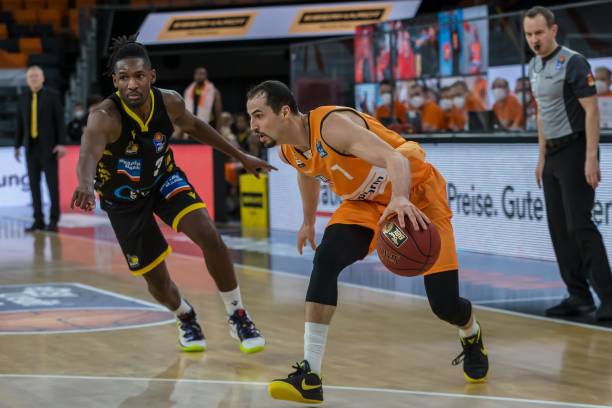 在英超转会 在英超转会