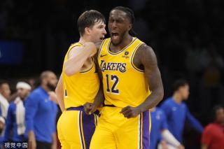 而亚洲女足 而亚洲女足