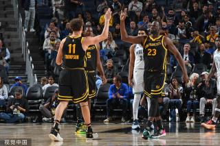 亲自参与的 亲自参与的