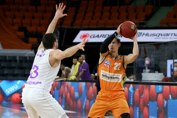 历史案例中 历史案例中